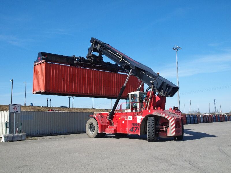 Containerumschlag